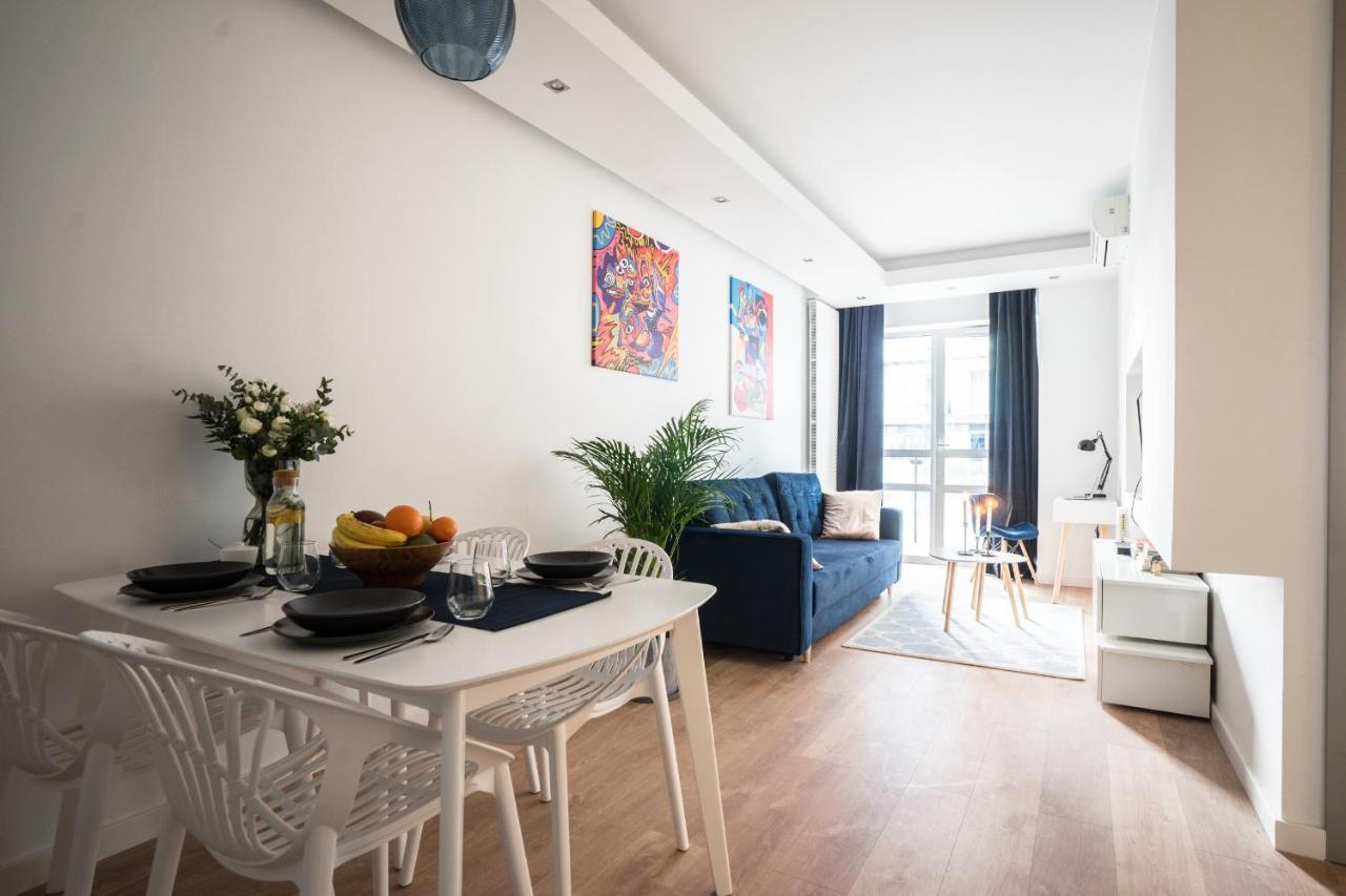 Oomph Warsaw Central Luxurious Air-Conditioned Apartment With Balcony ภายนอก รูปภาพ
