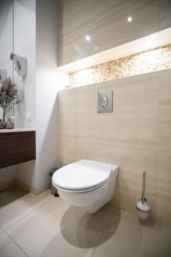 Oomph Warsaw Central Luxurious Air-Conditioned Apartment With Balcony ภายนอก รูปภาพ