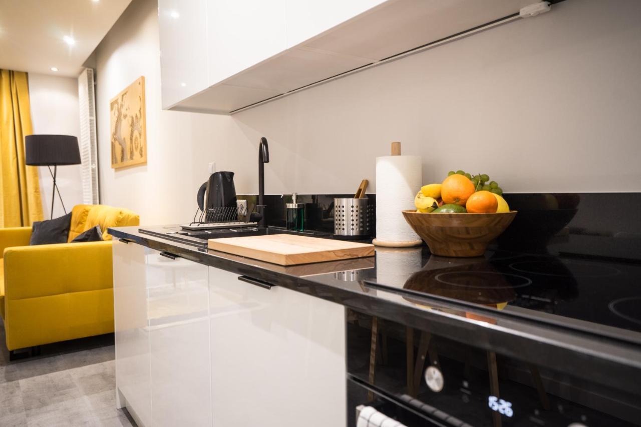 Oomph Warsaw Central Luxurious Air-Conditioned Apartment With Balcony ภายนอก รูปภาพ